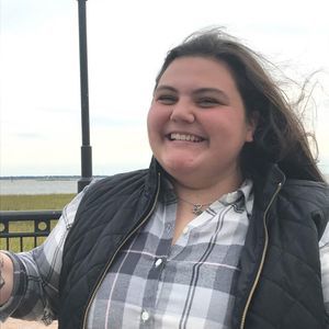 Meet your Posher, Hannah